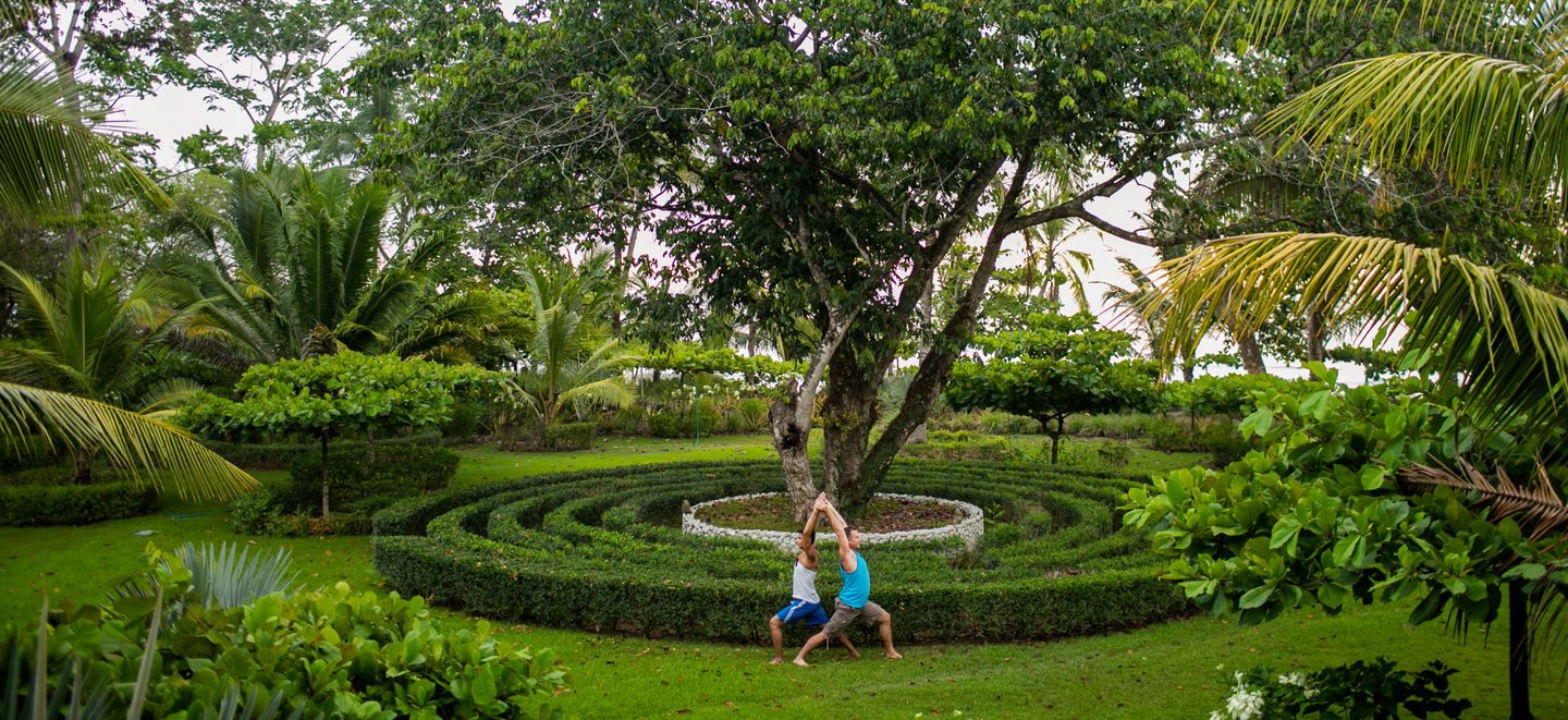 The Different Types of Yoga Retreats - Blue Karma Secrets – Our corporate  magazine